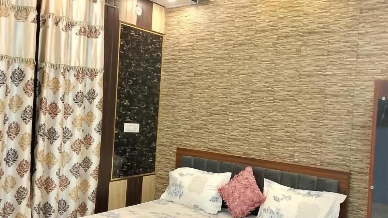 Photo of Bedroom in Chandauli
