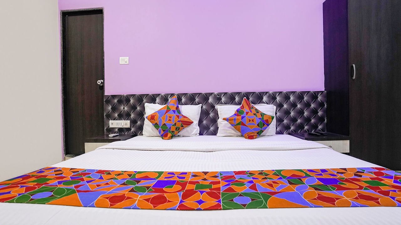Photo of Bedroom in Kandiwali West