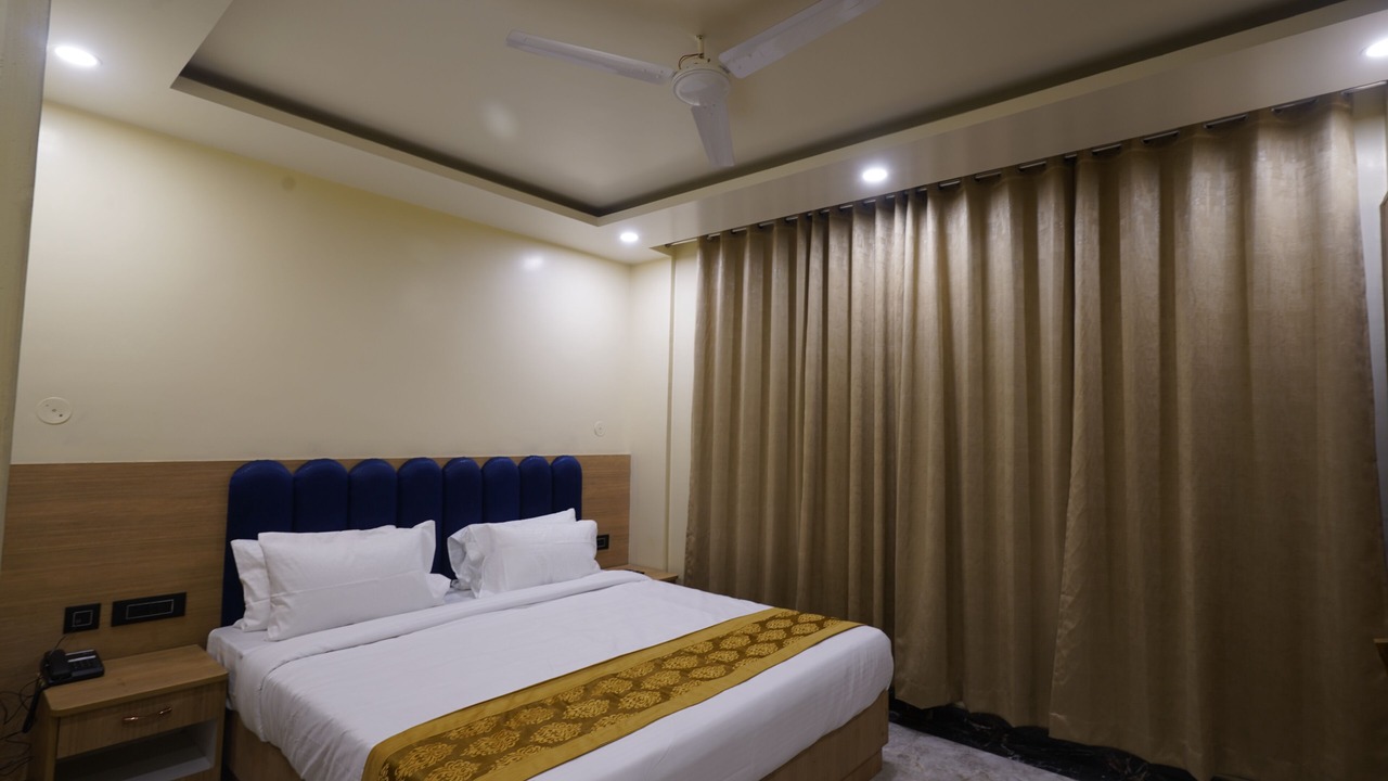 Photo of Bedroom in Danapur
