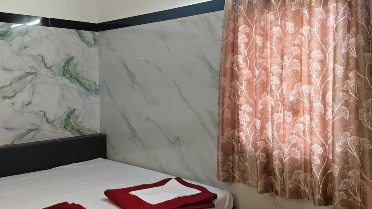 Photo of Bedroom in Shirol