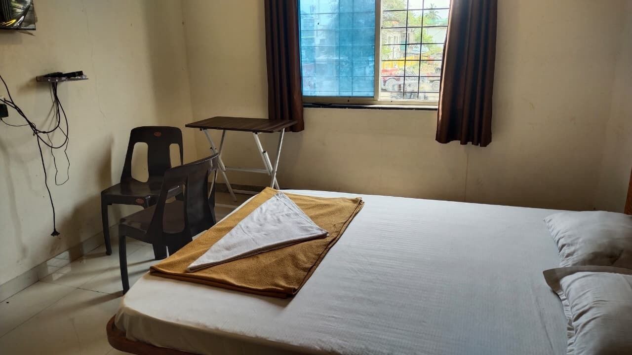 Photo of Bedroom in Loni Kalbhor