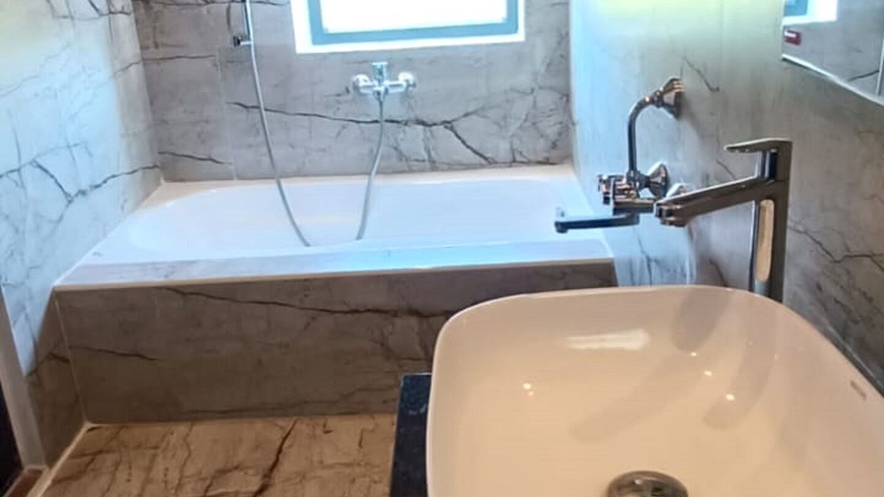 Photo of Bathroom in Mahabalipuram