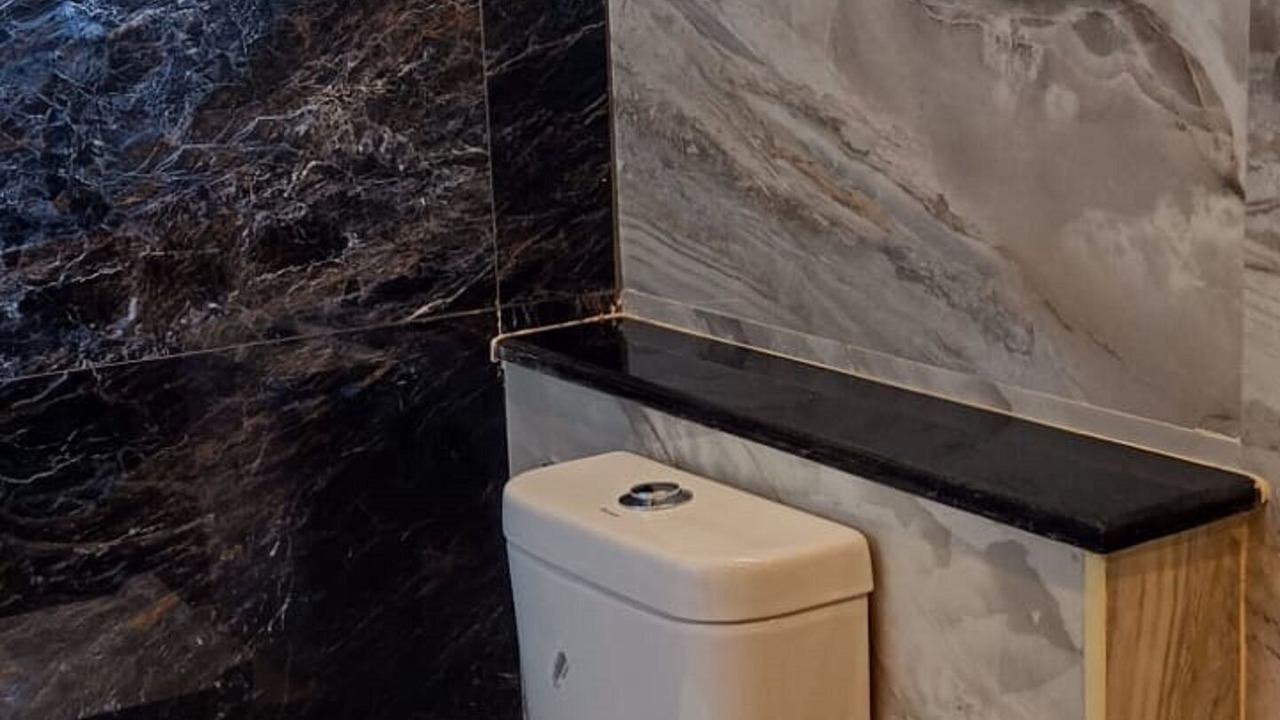 Photo of Bathroom in Mahabalipuram