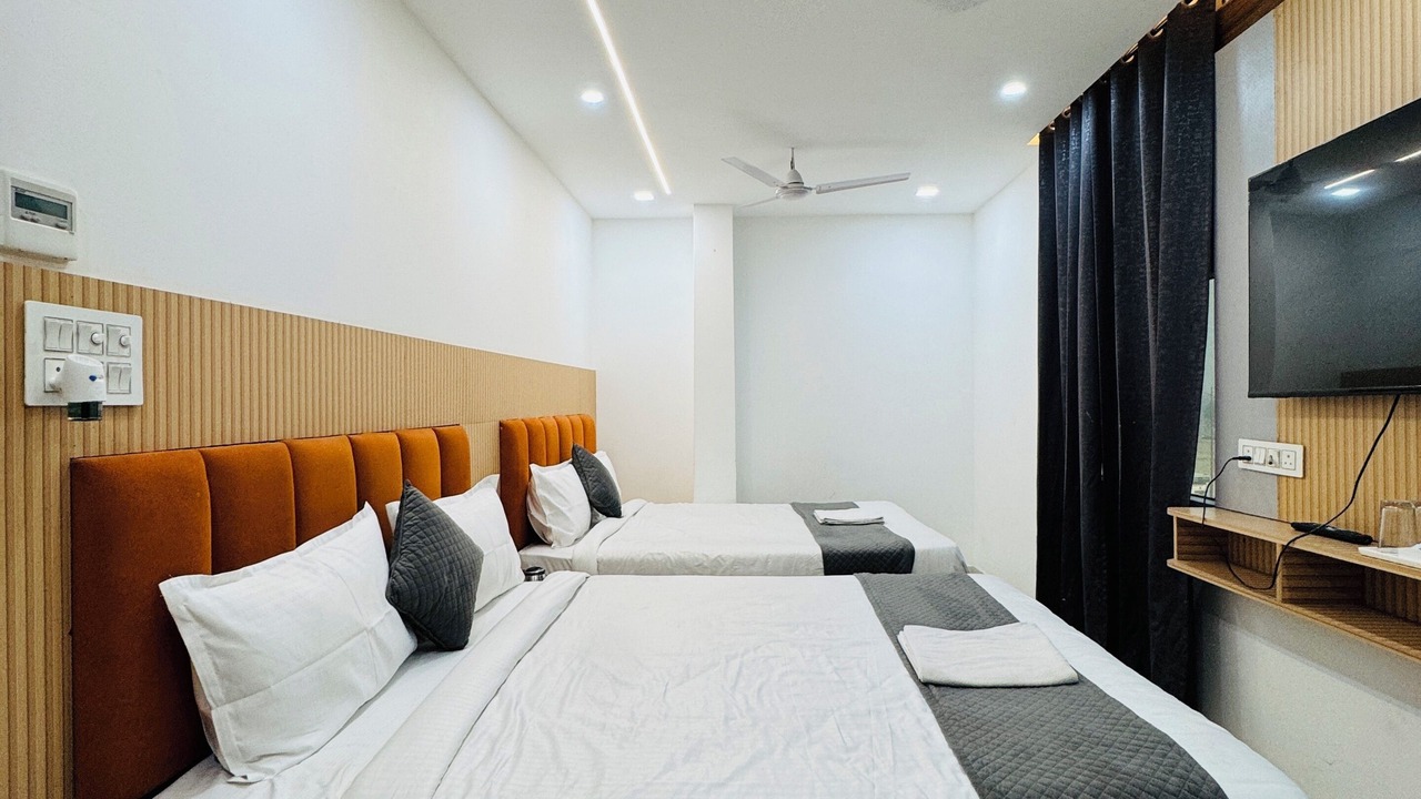 Photo of Bedroom in Allahabad