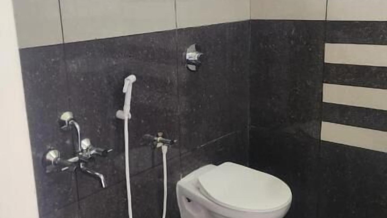 Photo of Bathroom in Palayankottai