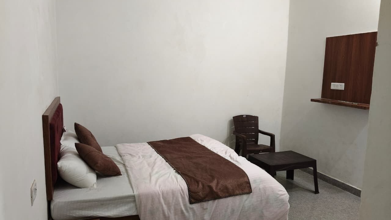 Photo of Bedroom in Kosi