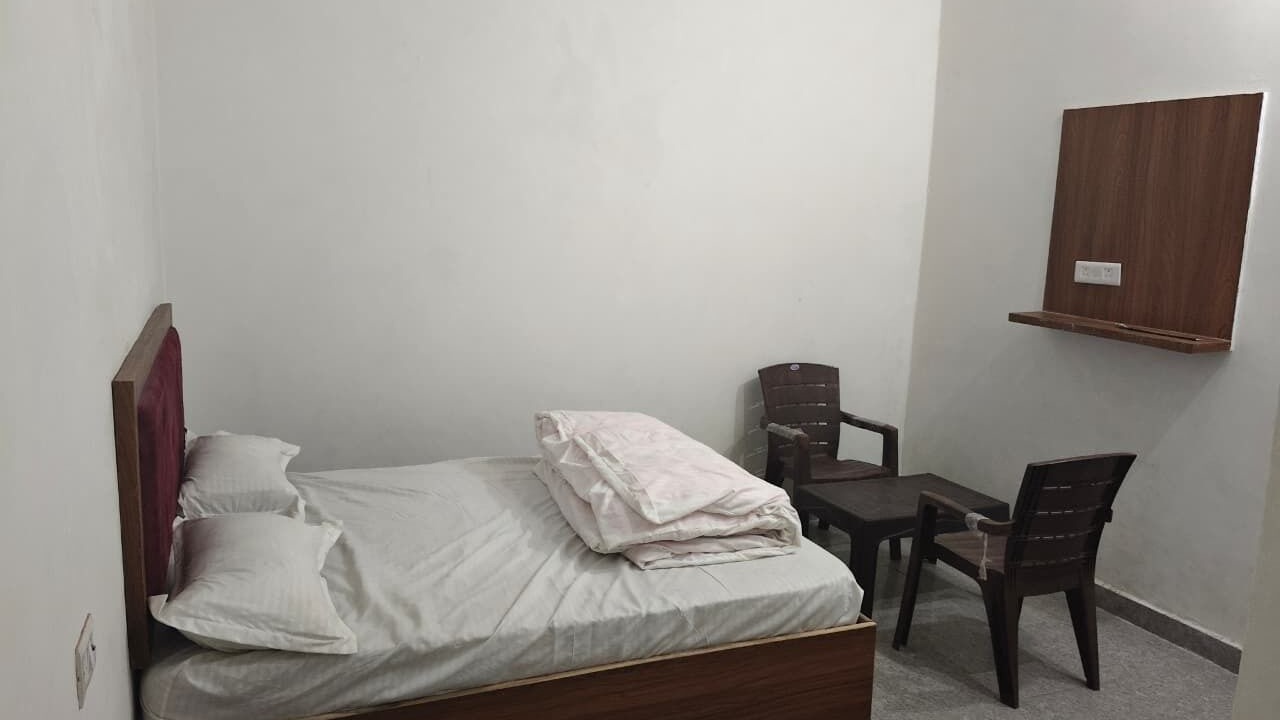 Photo of Bedroom in Kosi