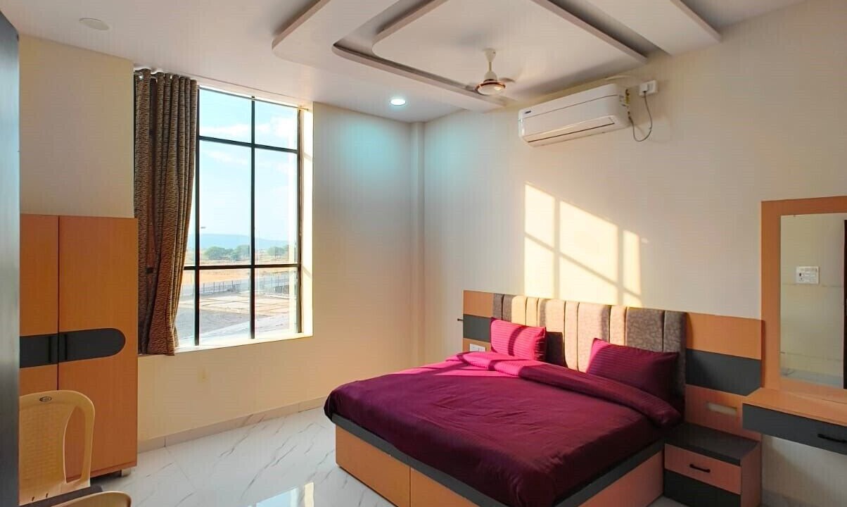 Photo of Bedroom in Bareli