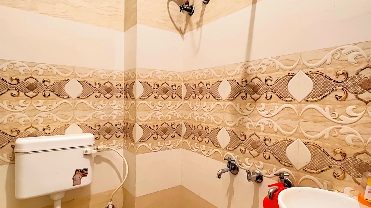 Photo of Bathroom in Varanasi