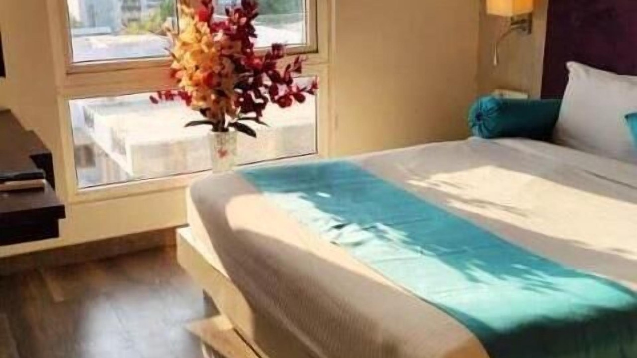 Photo of Bedroom in Alambagh