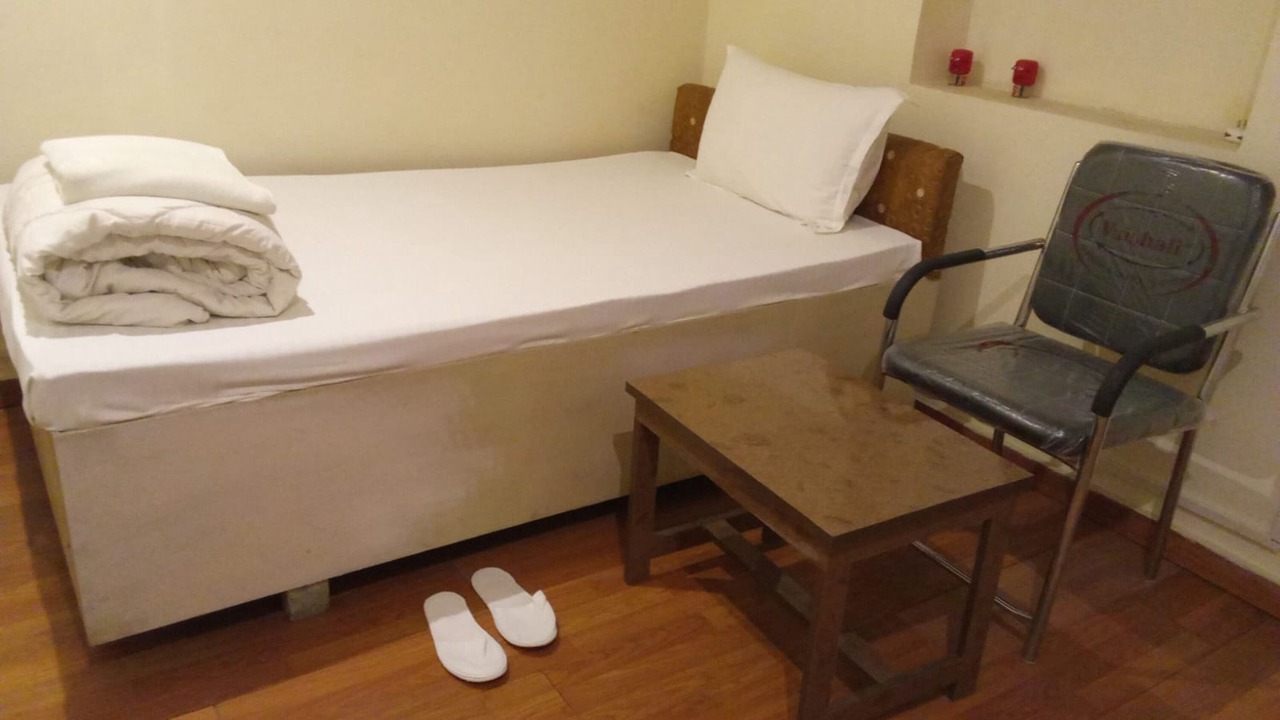 Photo of Bedroom in Laheriasarai