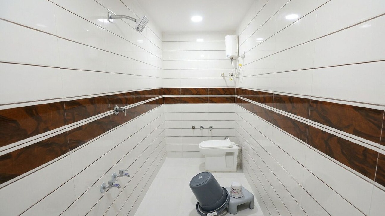 Photo of Bathroom in Mahemdavad