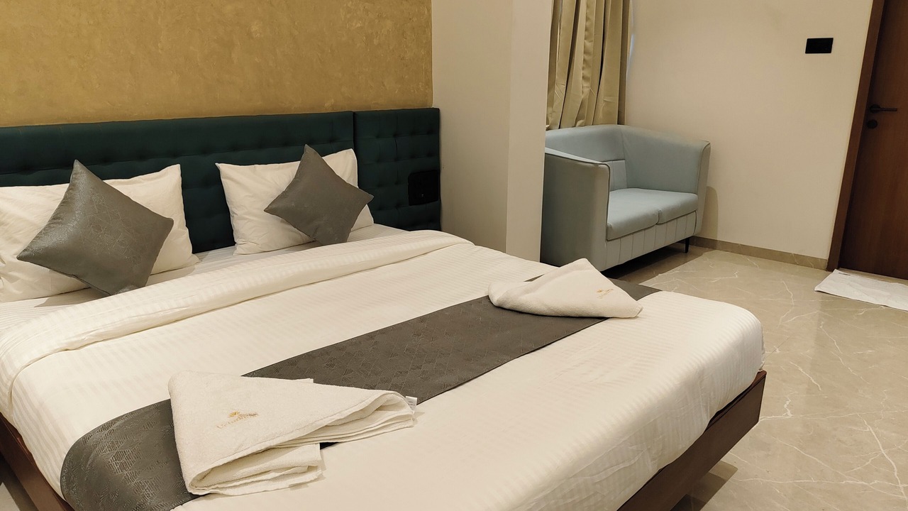 Photo of Bedroom in Dhule