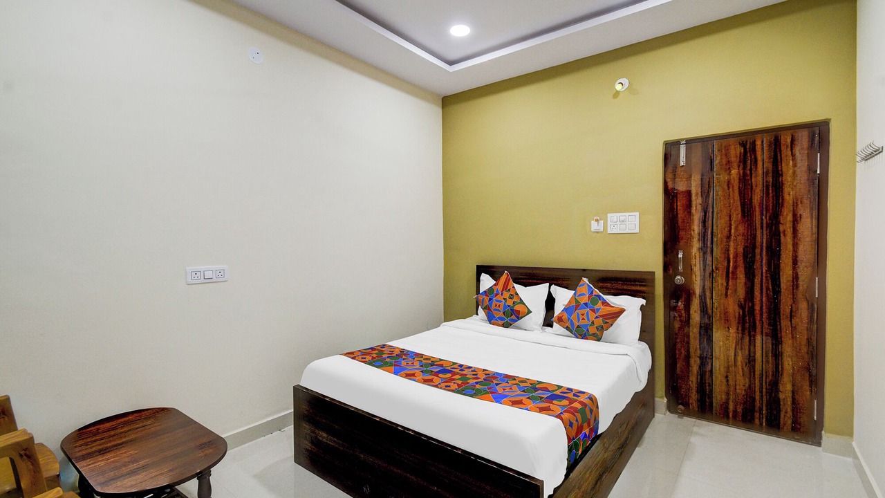 Photo of Bedroom in Dr AS Rao Nagar