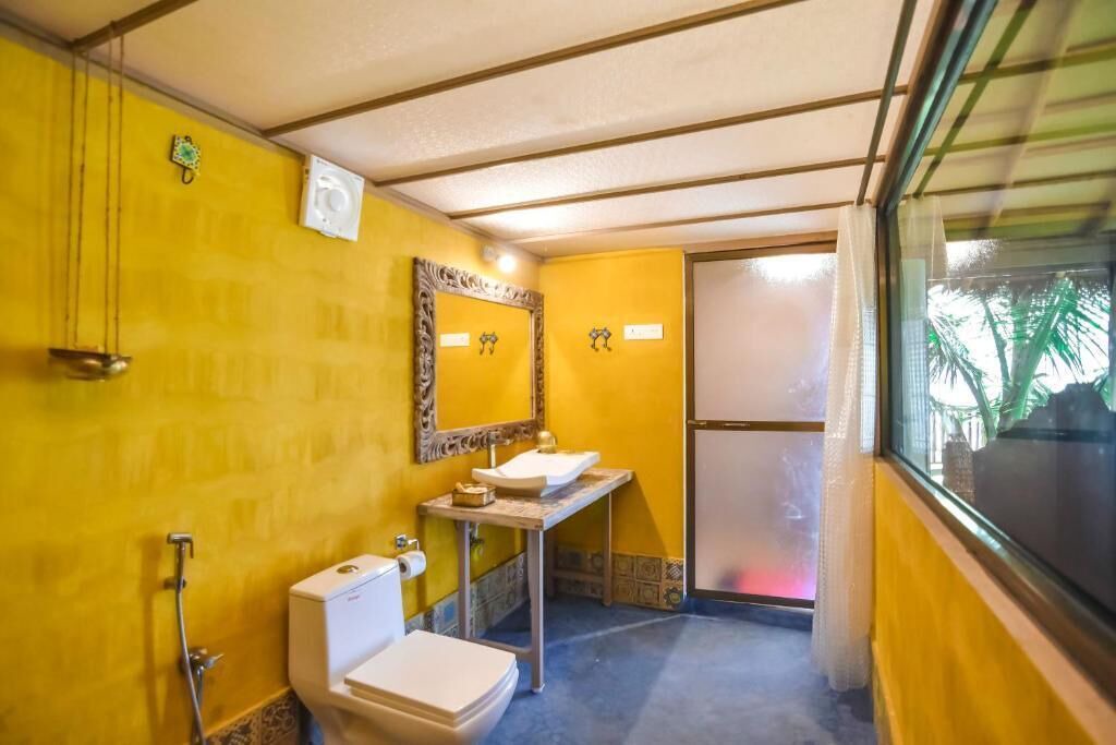 Photo of Bathroom in Cola