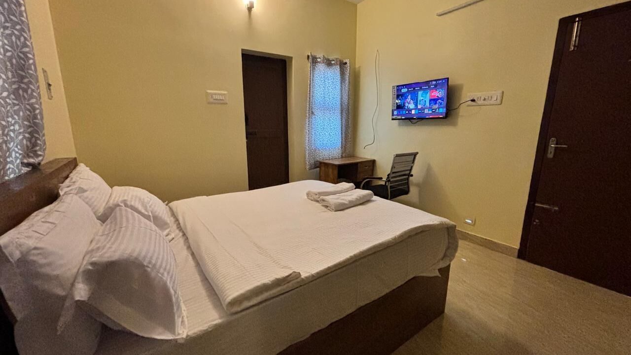 Photo of Bedroom in Palayankottai