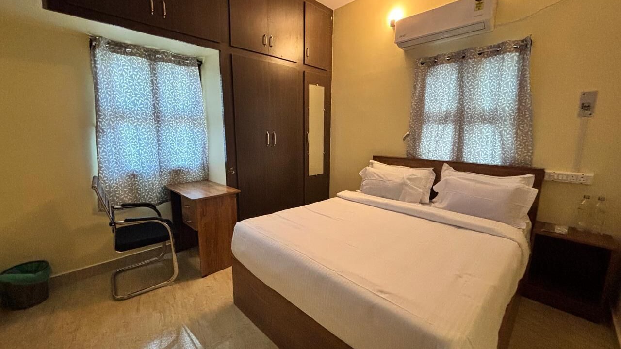 Photo of Bedroom in Palayankottai