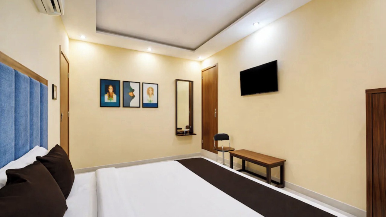 Photo of Bedroom in Bhopal
