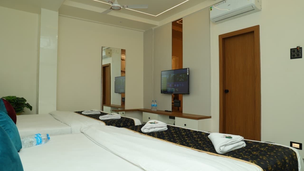 Photo of Bedroom in Jath