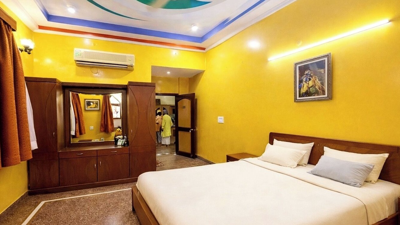 Photo of Bedroom in Vrindavan
