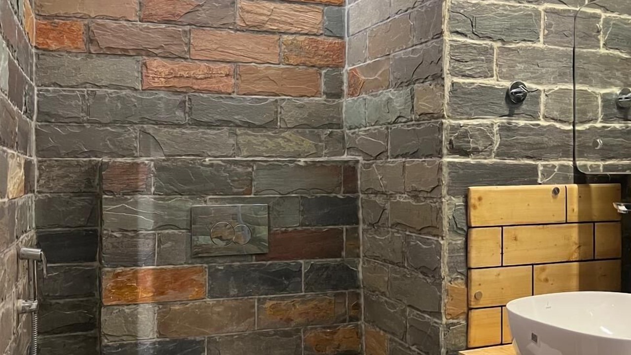 Photo of Bathroom in Kolakham