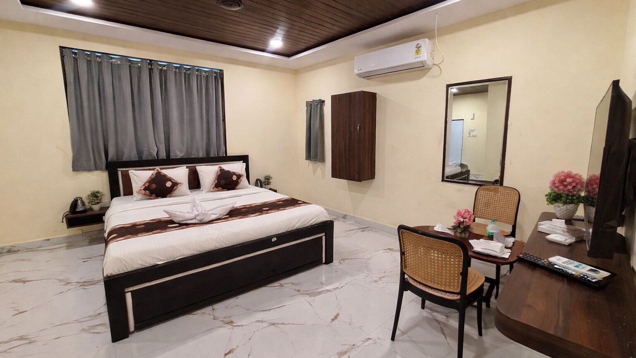 Photo of Bedroom in Shamshabad