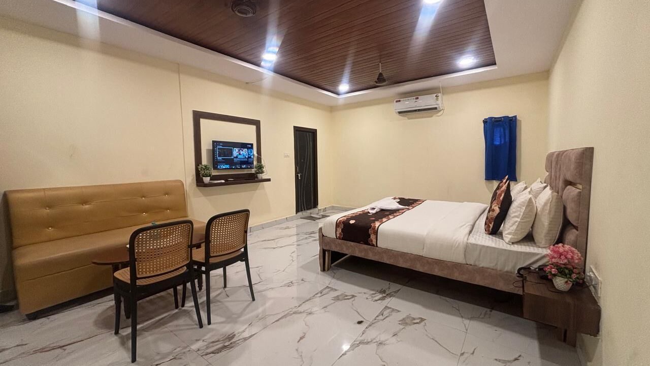 Photo of Bedroom in Shamshabad