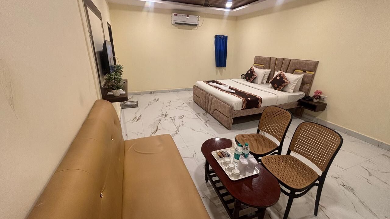 Photo of Bedroom in Shamshabad