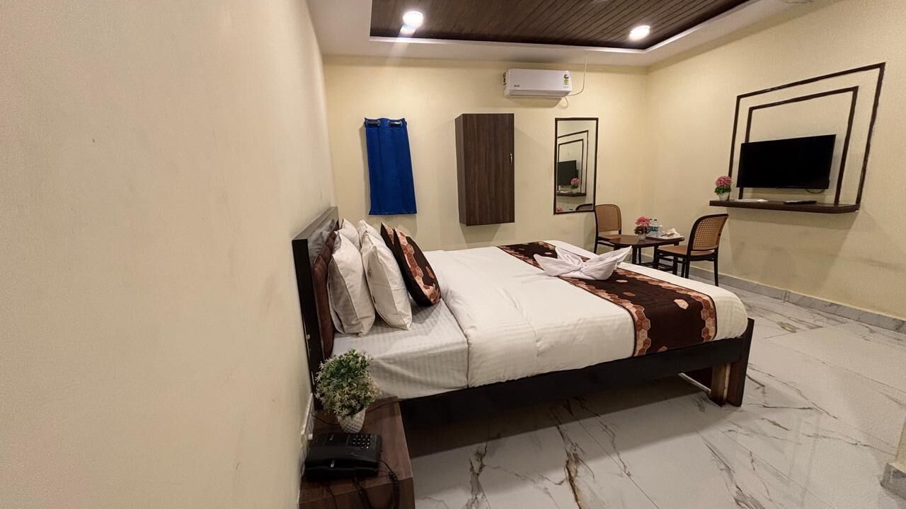 Photo of Bedroom in Shamshabad