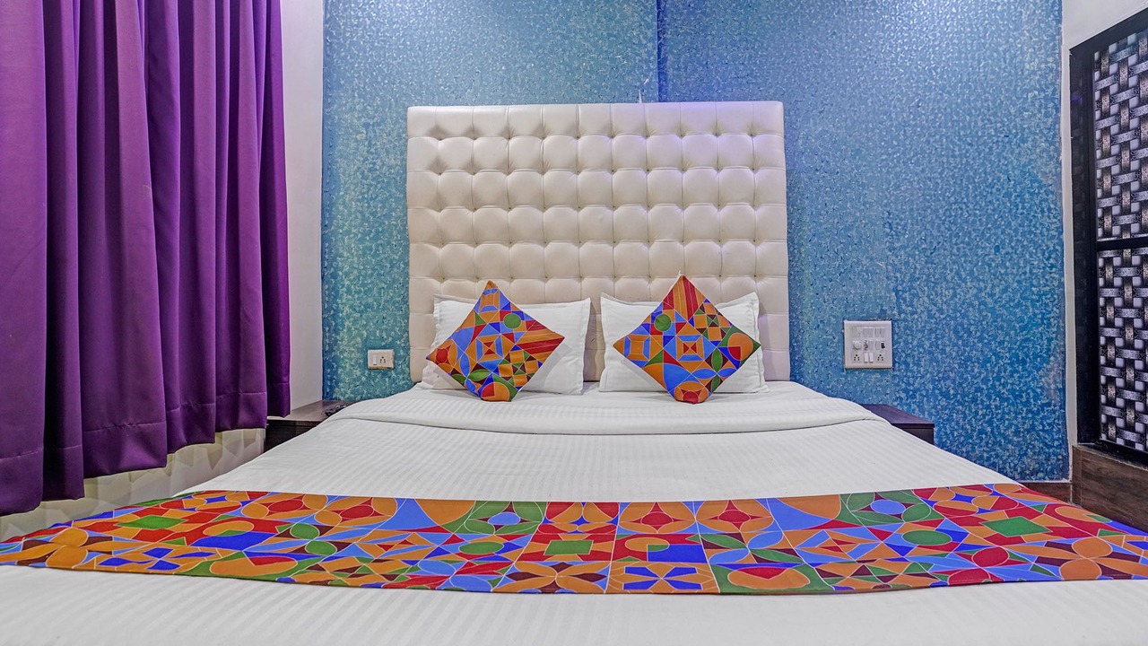 Photo of Bedroom in Parel