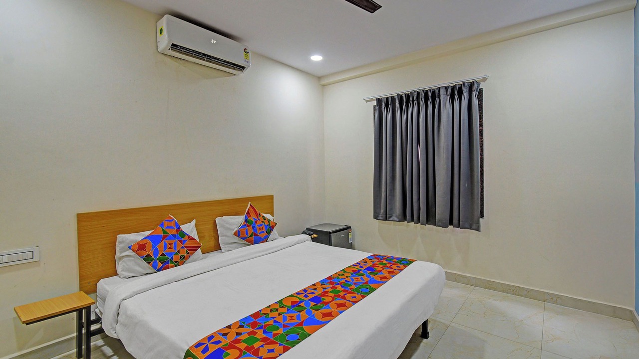 Photo of Bedroom in Habsiguda