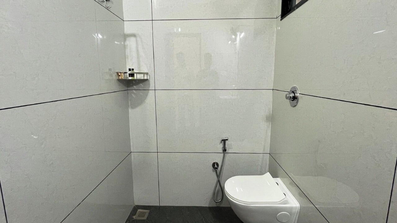 Photo of Bathroom in Murudeshwara
