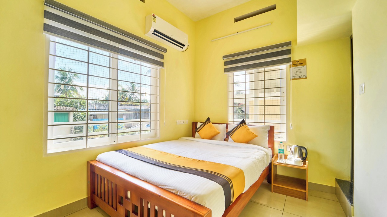 Photo of Bedroom in Thiruvananthapuram