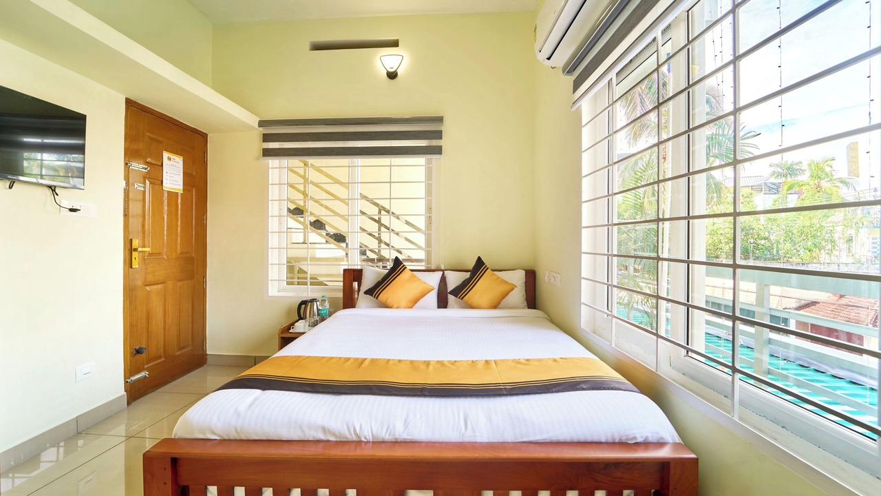 Photo of Bedroom in Thiruvananthapuram