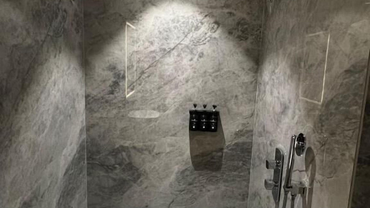 Photo of Bathroom in Rajpipla