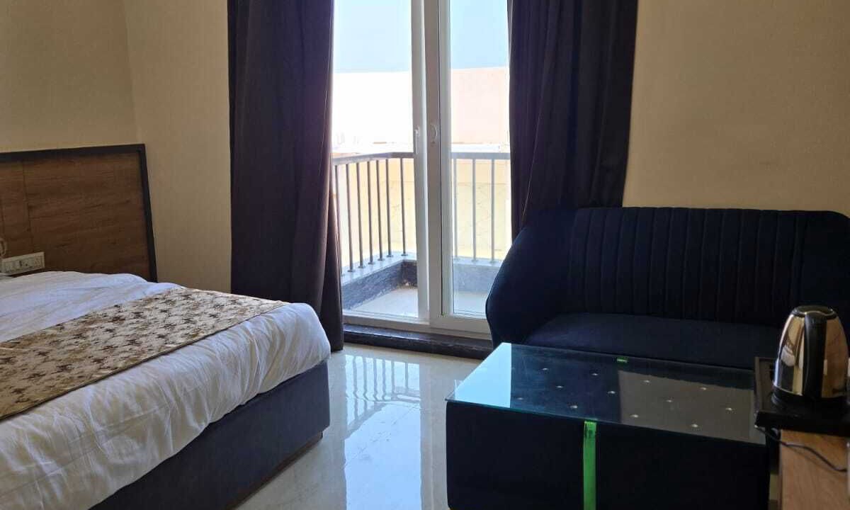 Photo of Bedroom in Tarabganj