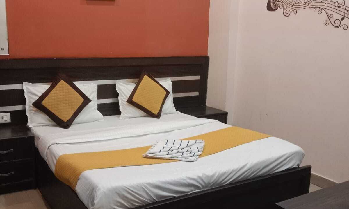 Photo of Bedroom in Mayapur
