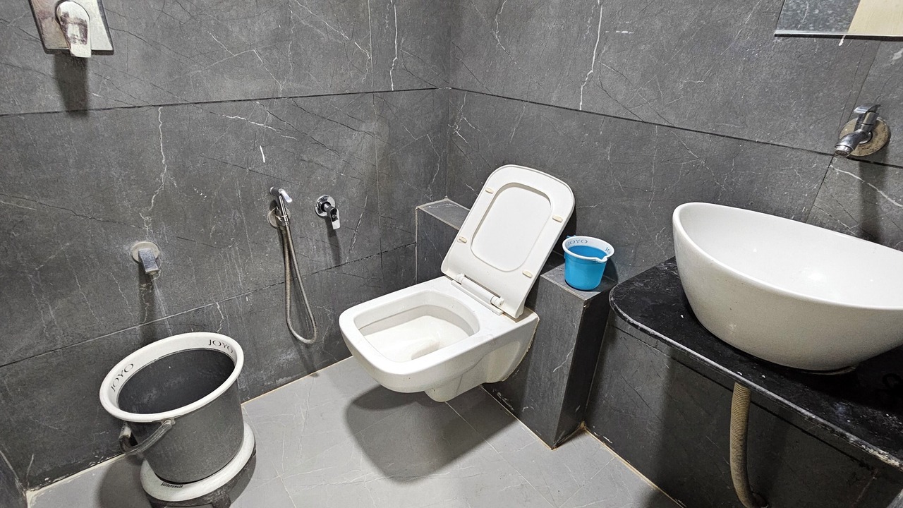 Photo of Bedroom in Gandhinagar