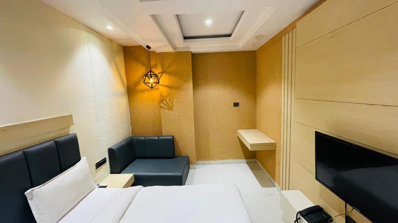 Photo of Bedroom in Bhopal