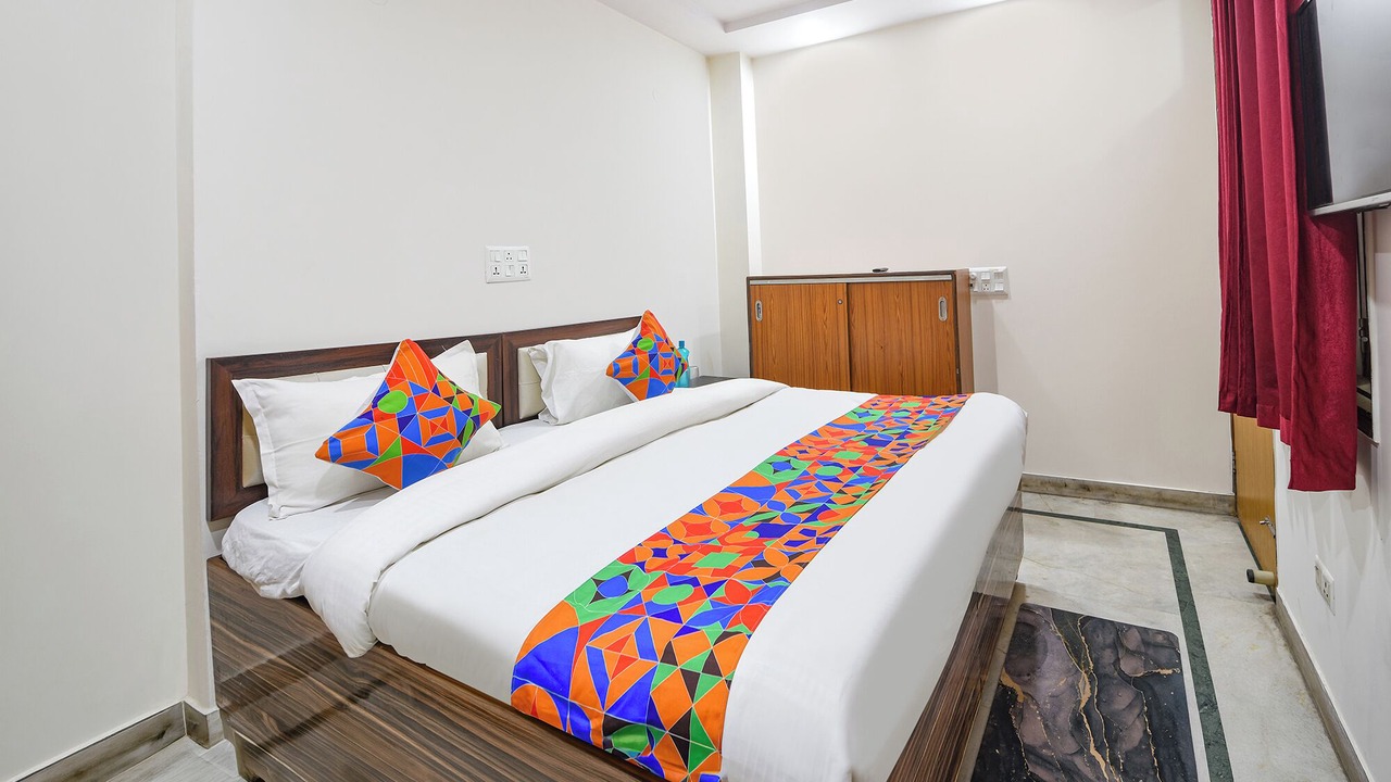 Photo of Bedroom in Govindpuri