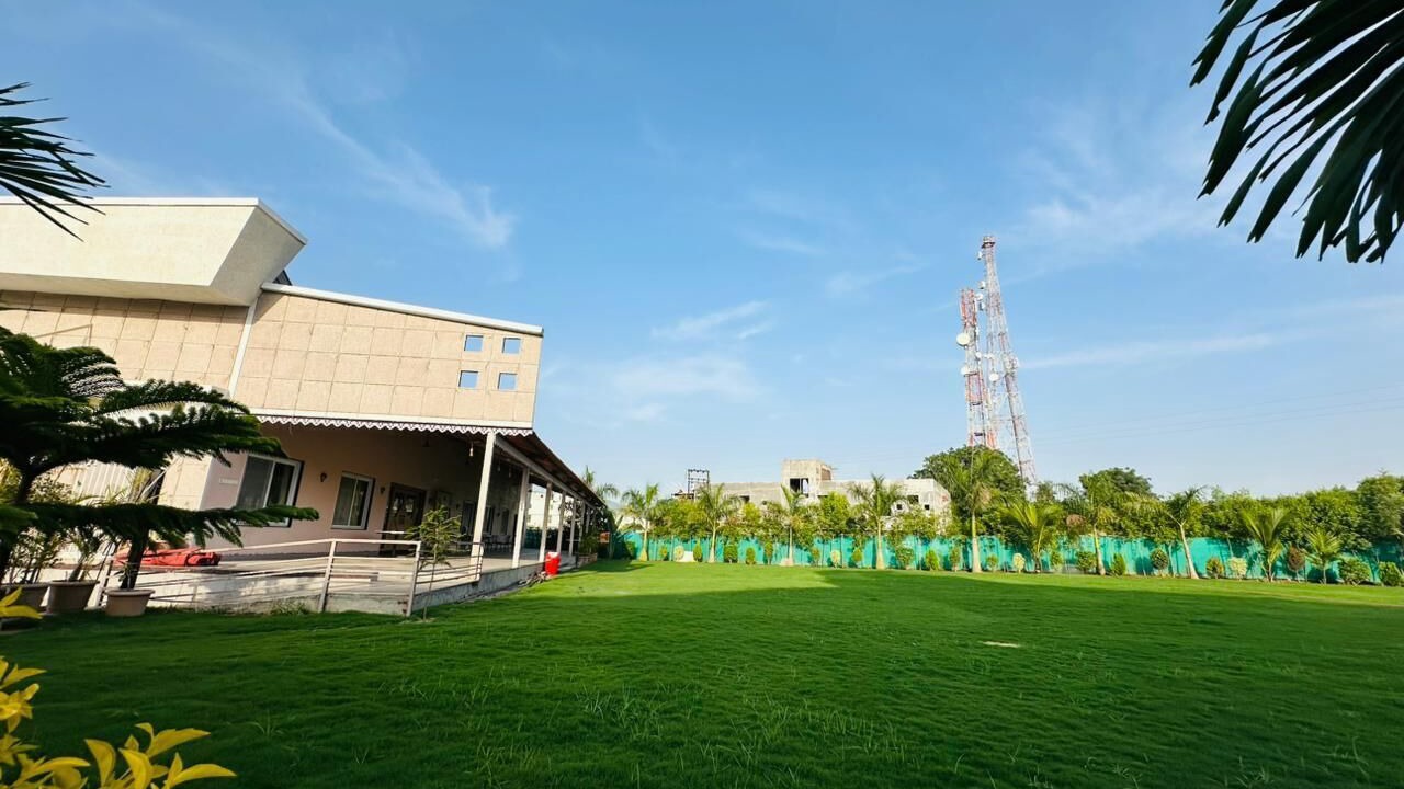Photo of Outdoor in Daulatabad