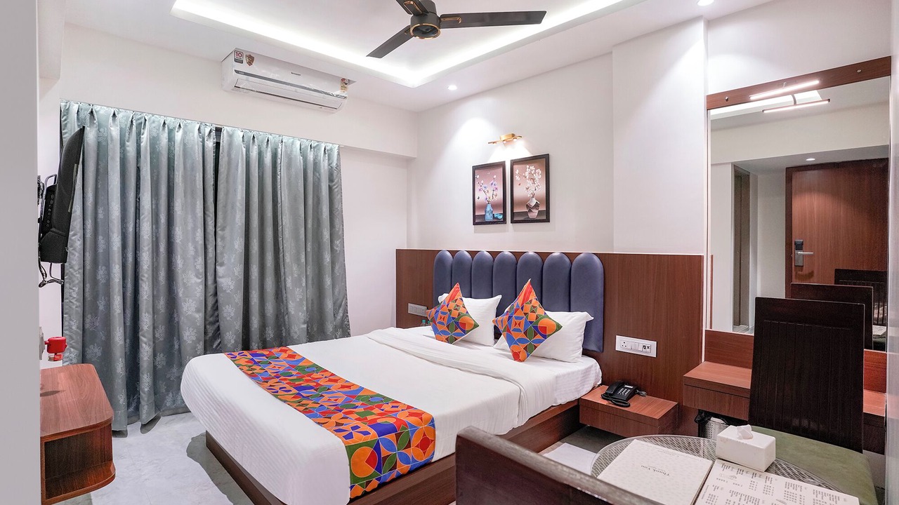 Photo of Bedroom in Vasai West