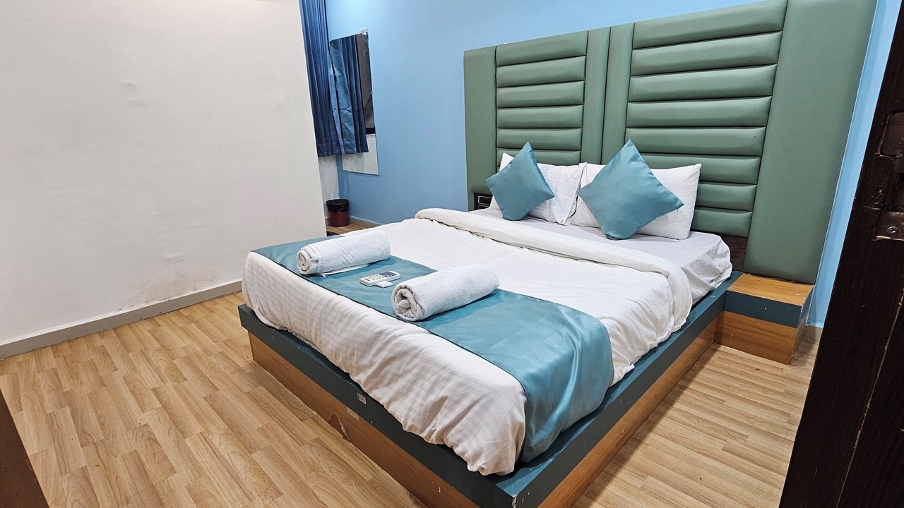 Photo of Bedroom in Udhna