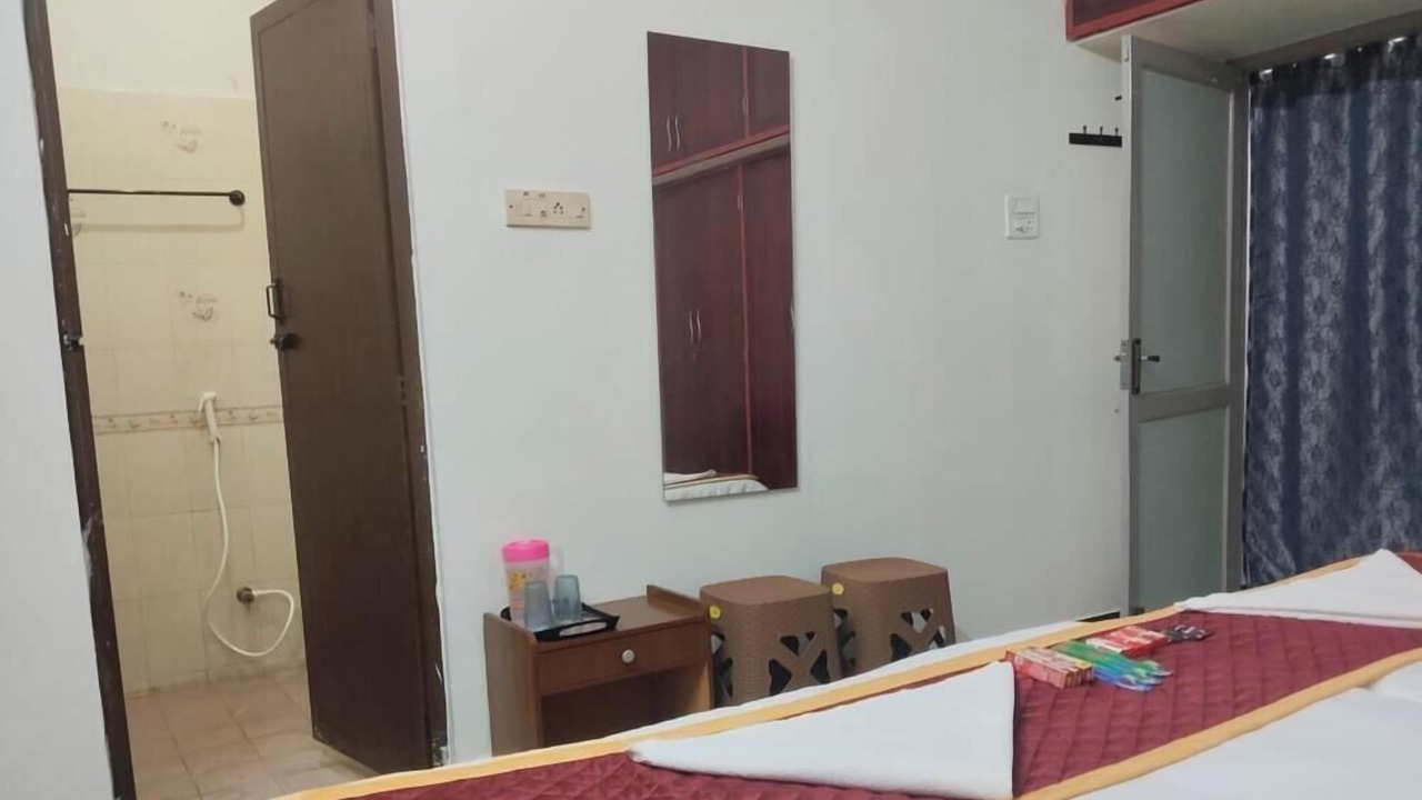 Photo of Bedroom in Tiruchirappalli