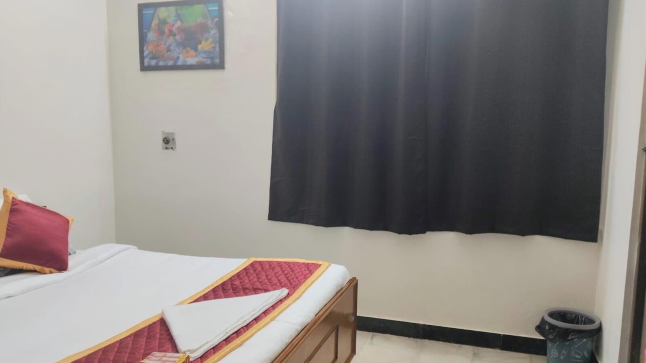 Photo of Bedroom in Tiruchirappalli