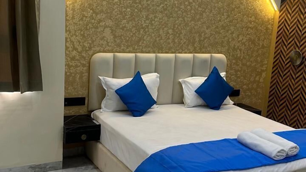 Photo of Bedroom in Shirdi