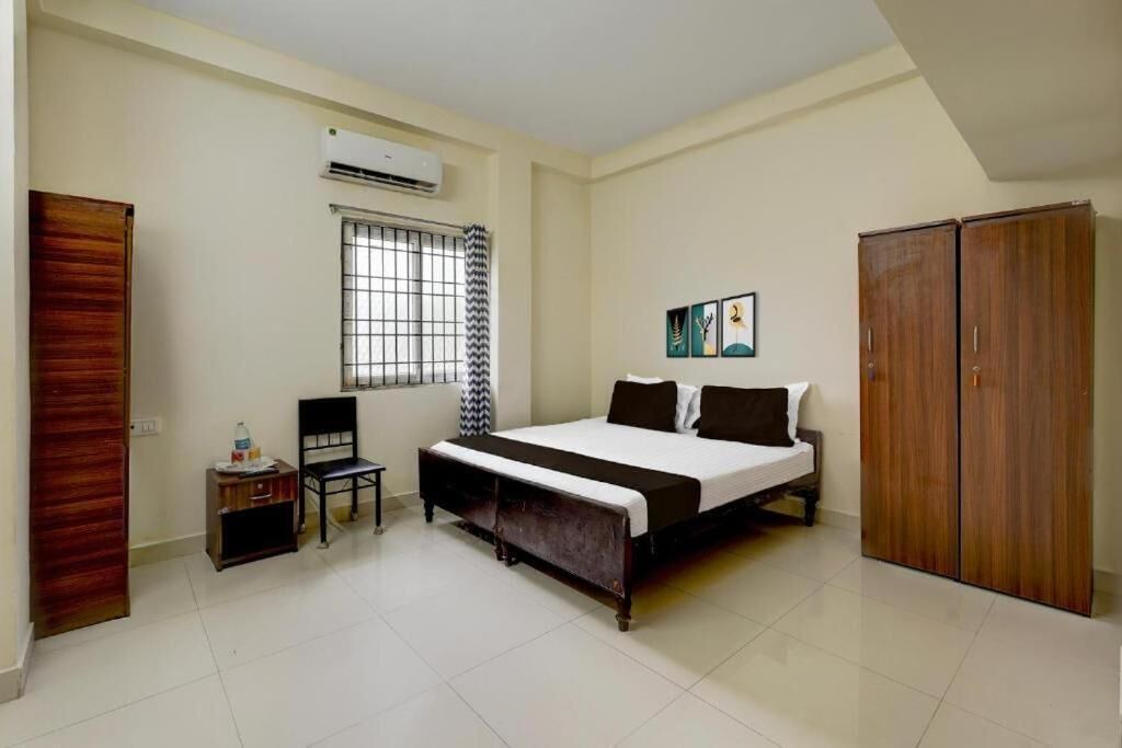 Photo of Bedroom in Iyyappanthangal
