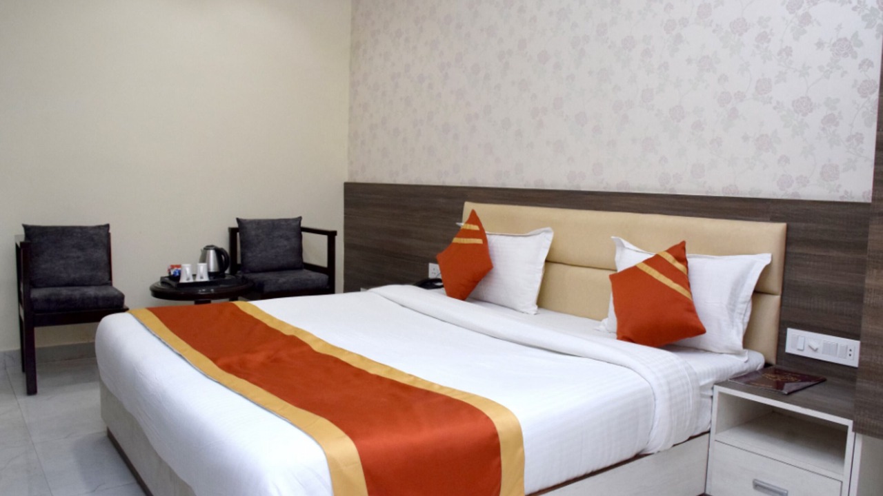 Photo of Bedroom in Azamgarh