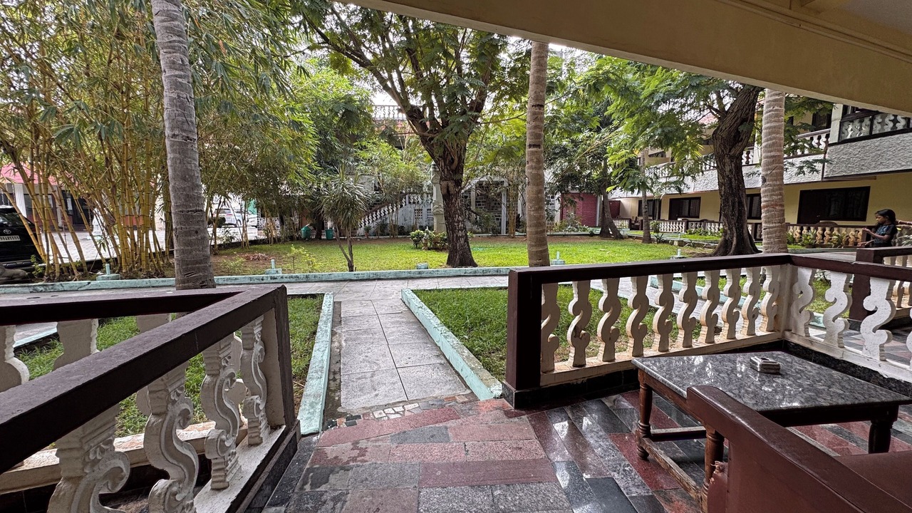 Photo of Patio Balcony in Mahabalipuram Beach
