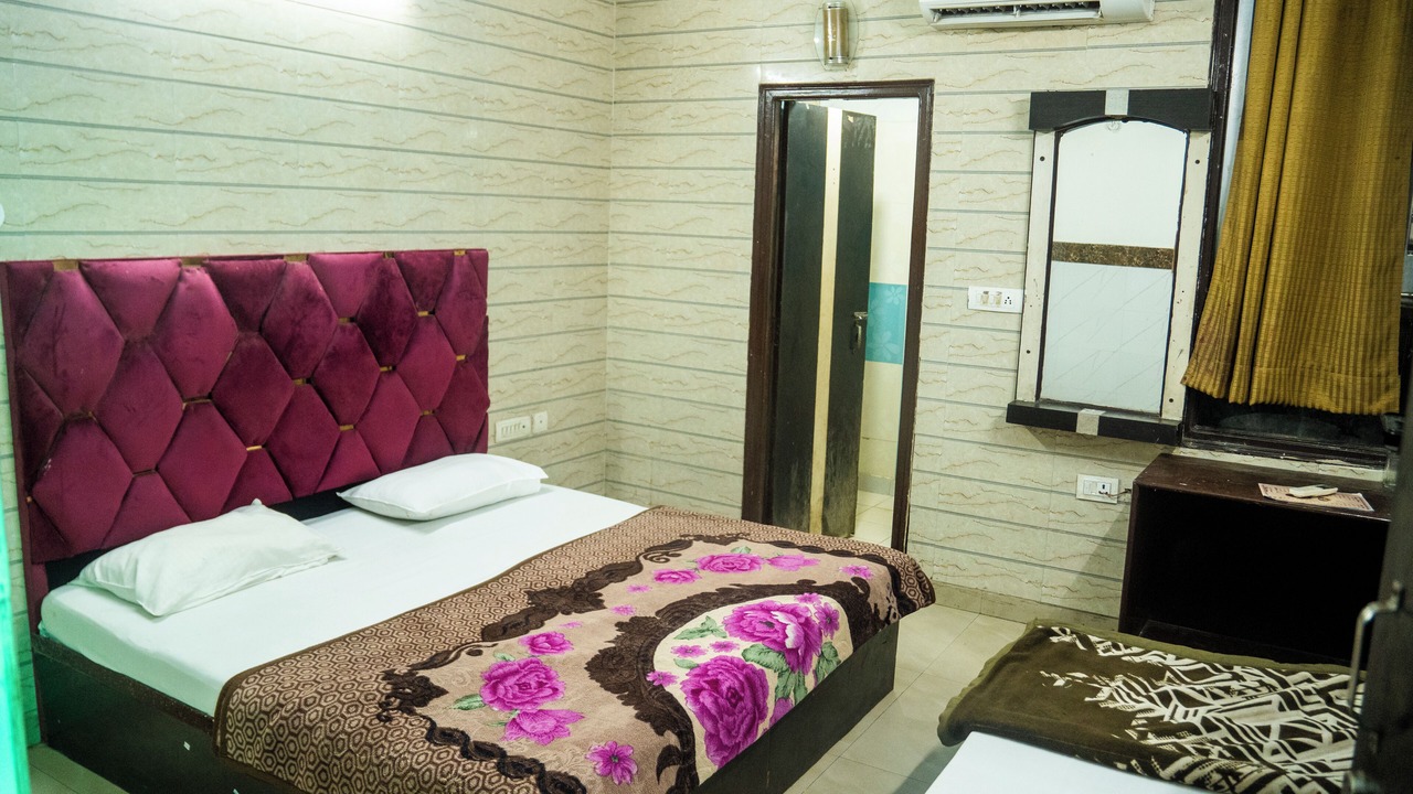 Photo of Bedroom in Sikandra
